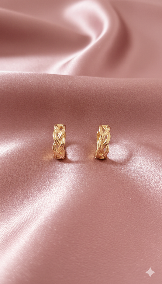 Boucles d'oreilles créoles dorées tressées
